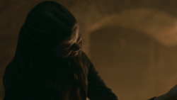 extant_GameOfThrones_5x06-UnbowedUnbentUnbroken_4581
