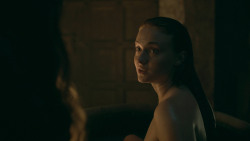 extant_GameOfThrones_5x06-UnbowedUnbentUnbroken_4636