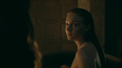 extant_GameOfThrones_5x06-UnbowedUnbentUnbroken_4637