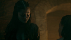 extant_GameOfThrones_5x06-UnbowedUnbentUnbroken_4655