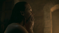 extant_GameOfThrones_5x06-UnbowedUnbentUnbroken_4696