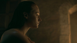 extant_GameOfThrones_5x06-UnbowedUnbentUnbroken_4703