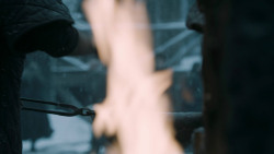 extant_GameOfThrones_5x07-TheGift_0010