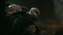 extant_GameOfThrones_5x07-TheGift_0258