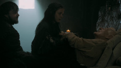 extant_GameOfThrones_5x07-TheGift_0310