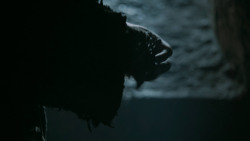 extant_GameOfThrones_5x07-TheGift_0378