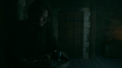 extant_GameOfThrones_5x07-TheGift_0397