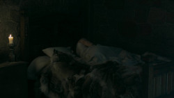 extant_GameOfThrones_5x07-TheGift_0401