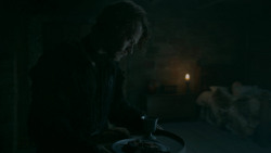 extant_GameOfThrones_5x07-TheGift_0408