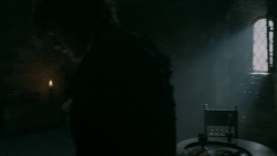 extant_GameOfThrones_5x07-TheGift_0439
