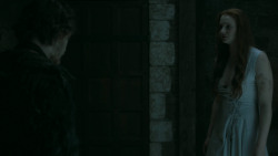 extant_GameOfThrones_5x07-TheGift_0508