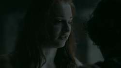 extant_GameOfThrones_5x07-TheGift_0565