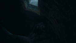 extant_GameOfThrones_5x07-TheGift_0671