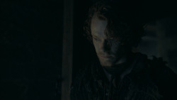 extant_GameOfThrones_5x07-TheGift_0704
