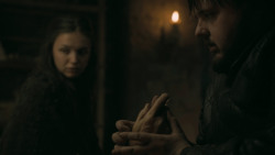 extant_GameOfThrones_5x07-TheGift_0851