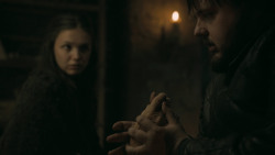 extant_GameOfThrones_5x07-TheGift_0854