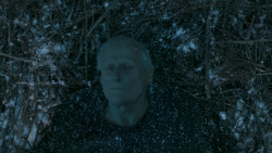 extant_GameOfThrones_5x07-TheGift_0857