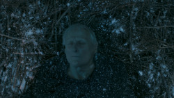 extant_GameOfThrones_5x07-TheGift_0858