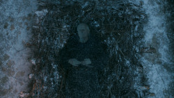extant_GameOfThrones_5x07-TheGift_0892