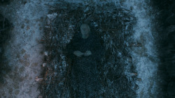extant_GameOfThrones_5x07-TheGift_0901