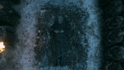 extant_GameOfThrones_5x07-TheGift_0914
