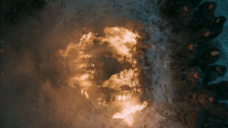 extant_GameOfThrones_5x07-TheGift_1032