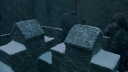 extant_GameOfThrones_5x07-TheGift_1046