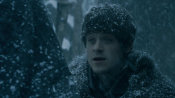 extant_GameOfThrones_5x07-TheGift_1093