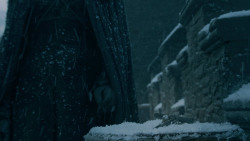 extant_GameOfThrones_5x07-TheGift_1128