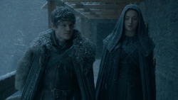 extant_GameOfThrones_5x07-TheGift_1200