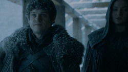 extant_GameOfThrones_5x07-TheGift_1221