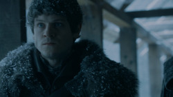 extant_GameOfThrones_5x07-TheGift_1224