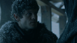 extant_GameOfThrones_5x07-TheGift_1230
