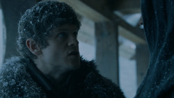 extant_GameOfThrones_5x07-TheGift_1245