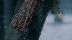 extant_GameOfThrones_5x07-TheGift_1353