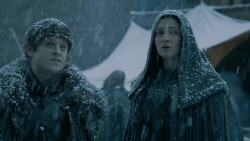 extant_GameOfThrones_5x07-TheGift_1356