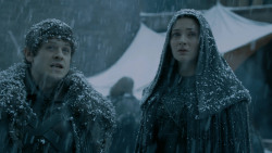 extant_GameOfThrones_5x07-TheGift_1357