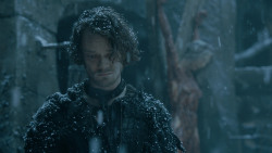 extant_GameOfThrones_5x07-TheGift_1388