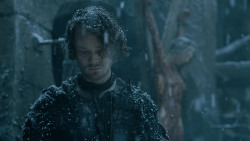 extant_GameOfThrones_5x07-TheGift_1389