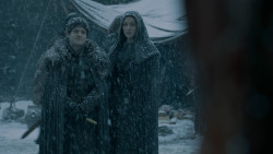 extant_GameOfThrones_5x07-TheGift_1392