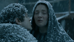 extant_GameOfThrones_5x07-TheGift_1412