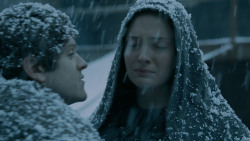 extant_GameOfThrones_5x07-TheGift_1415