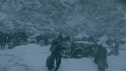 extant_GameOfThrones_5x07-TheGift_1492
