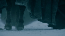 extant_GameOfThrones_5x07-TheGift_1498