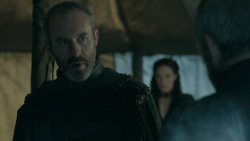 extant_GameOfThrones_5x07-TheGift_1527