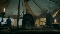 extant_GameOfThrones_5x07-TheGift_1550