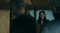 extant_GameOfThrones_5x07-TheGift_1580