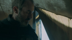 extant_GameOfThrones_5x07-TheGift_1700