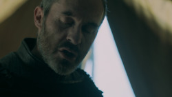 extant_GameOfThrones_5x07-TheGift_1724