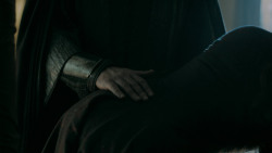 extant_GameOfThrones_5x07-TheGift_1758